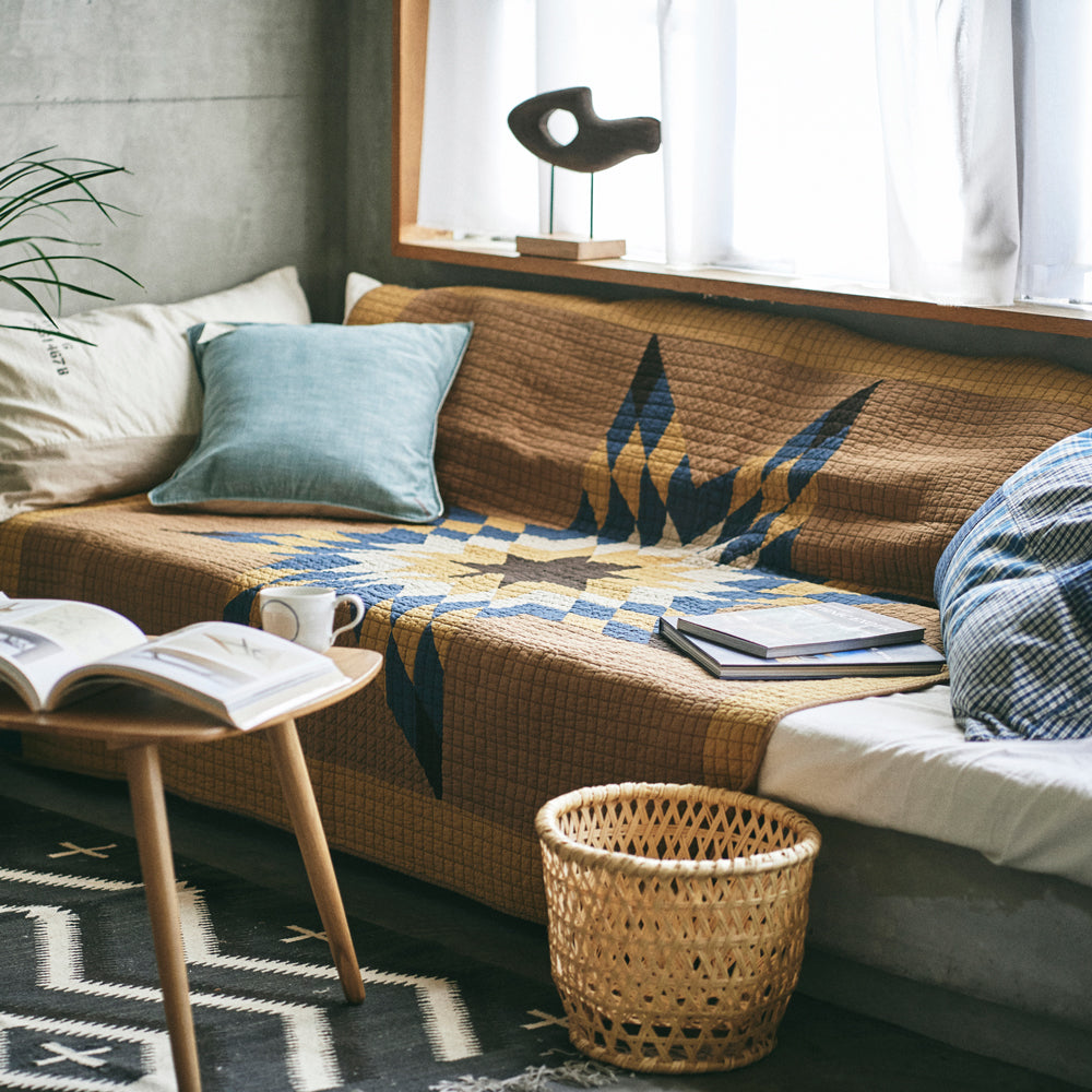 QUILT / BLANKET