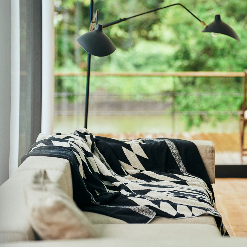 Cotton Pile Blanket / Native Motif BLACK（L） – BasShu Online Store