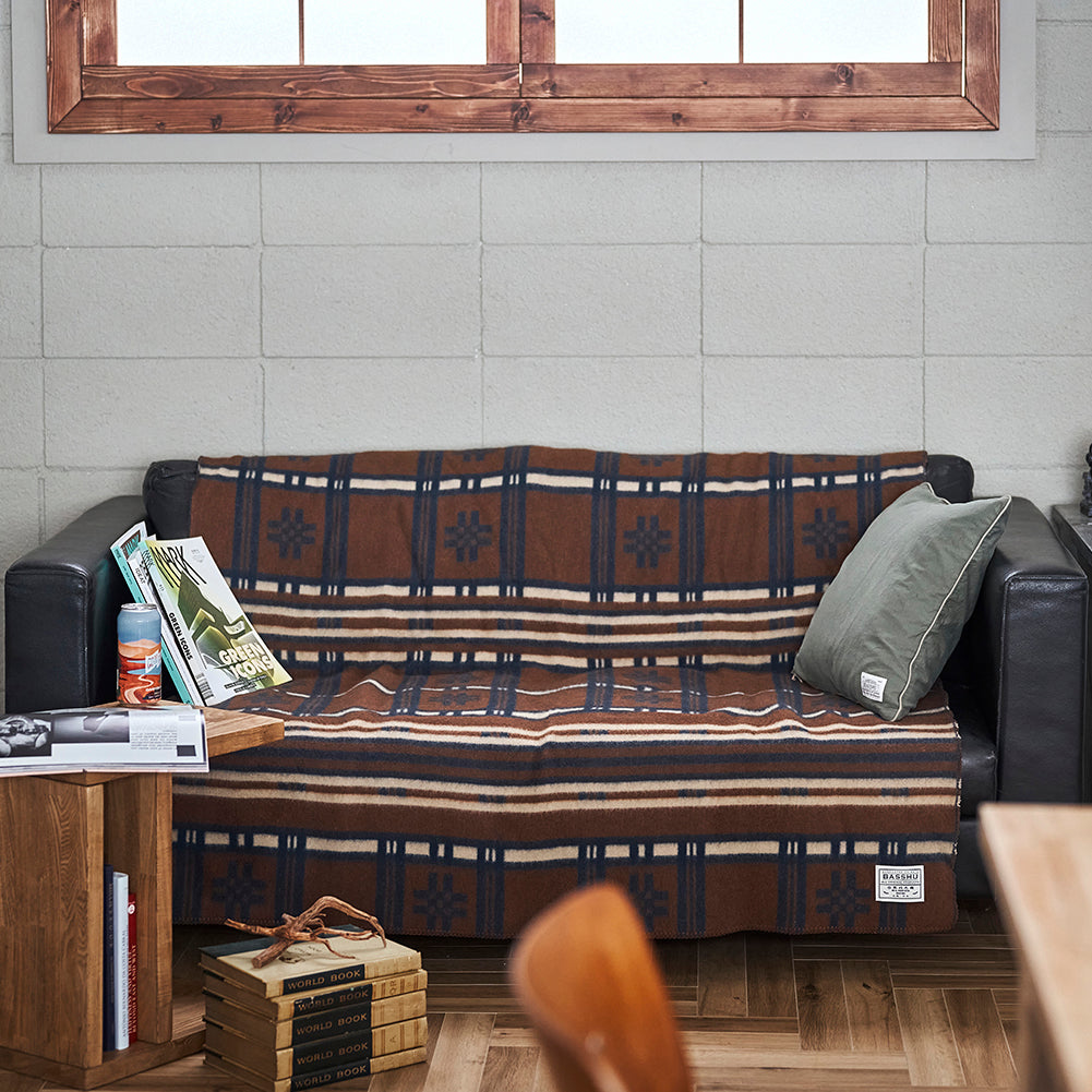 NEW Wool Blanket / BROWN – BasShu Online Store