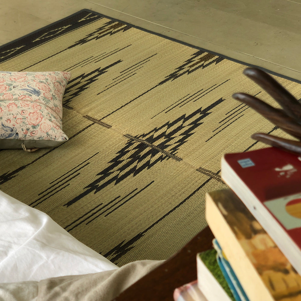 IGUSA RUG / NATURAL×GRAY – BasShu Online Store