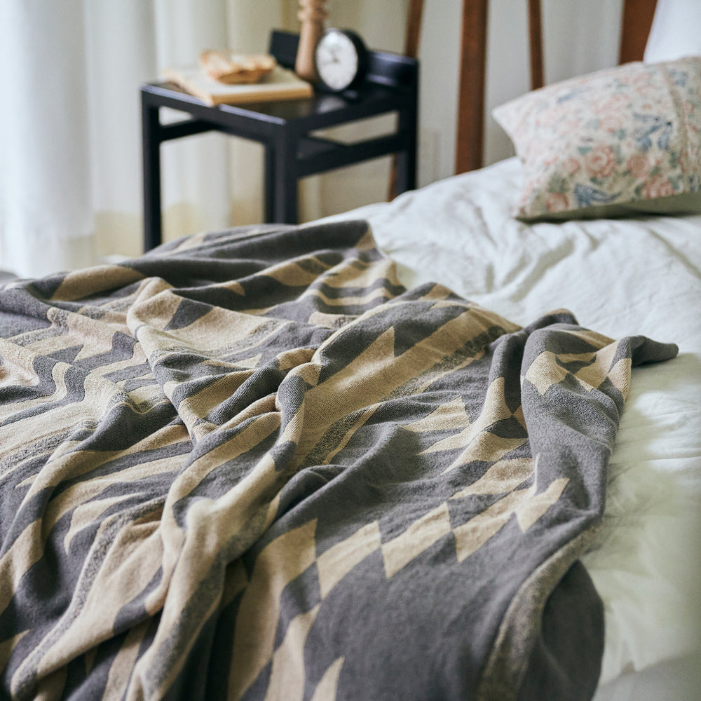 Cotton PILE Blanket Native Motif BEIGE L