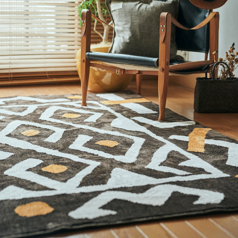 BASSHU ORIGINAL RUG / Zaire