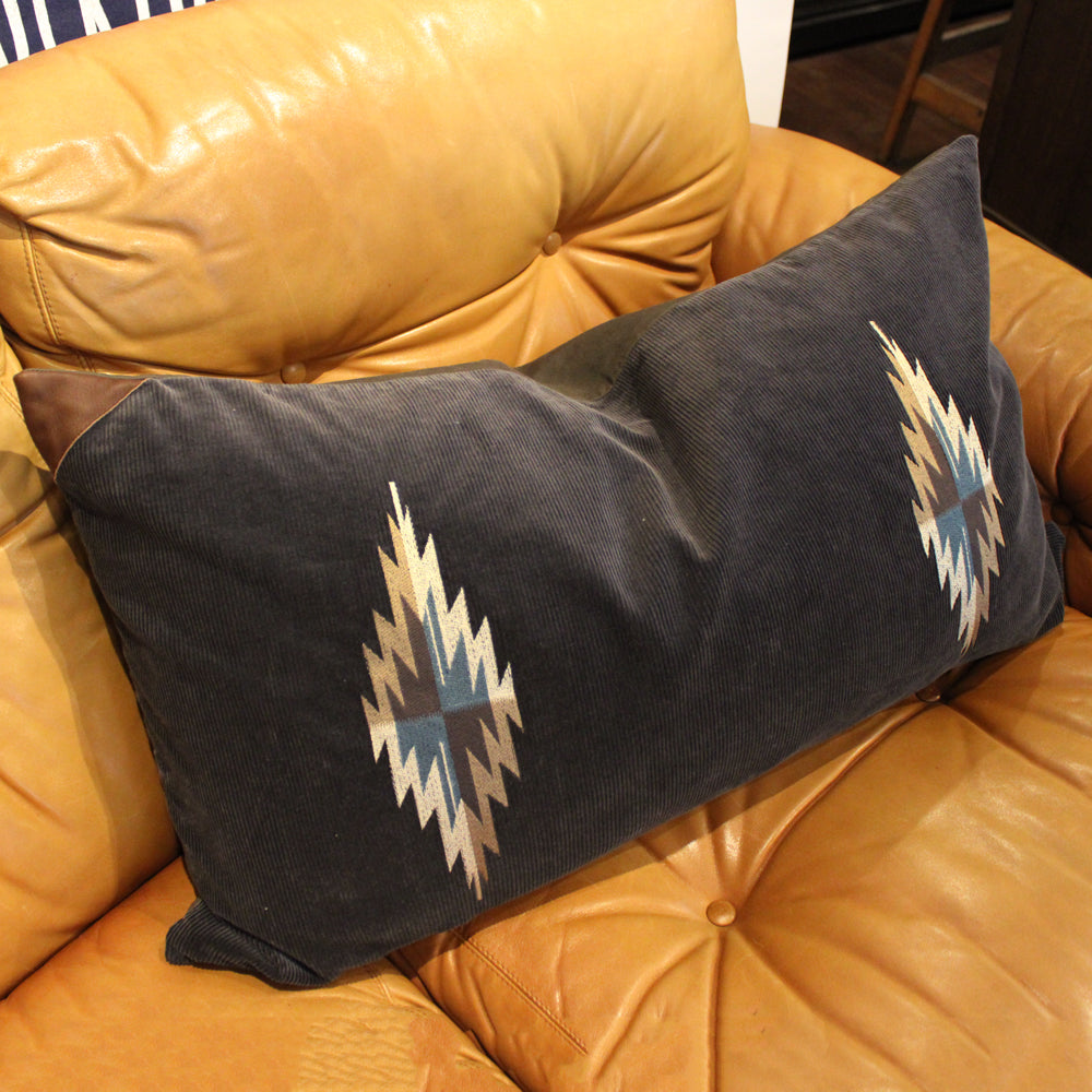 Long Feather Cushion / Chimayo GRAY *クッション付き – BasShu